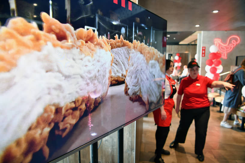 До конца лета 2023 года под бренд Rostiс’s должно перейти около 100 ресторанов KFC