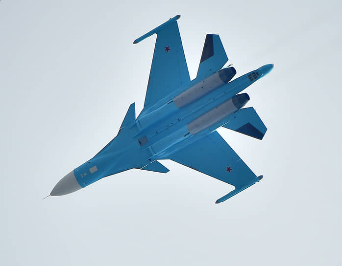 Самолет Су-34 