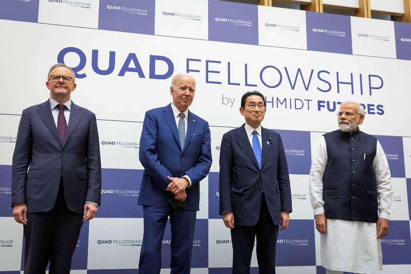 Премьер-министр Австралии Энтони Альбанезе, президент США Джо Байден, премьер-министр Японии Фумио Кисида и премьер-министр Индии Нарендра Моди (слева направо)