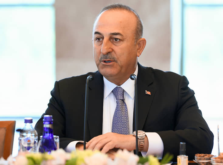 Министр иностранных дел Турции Мевлют Чавушоглу