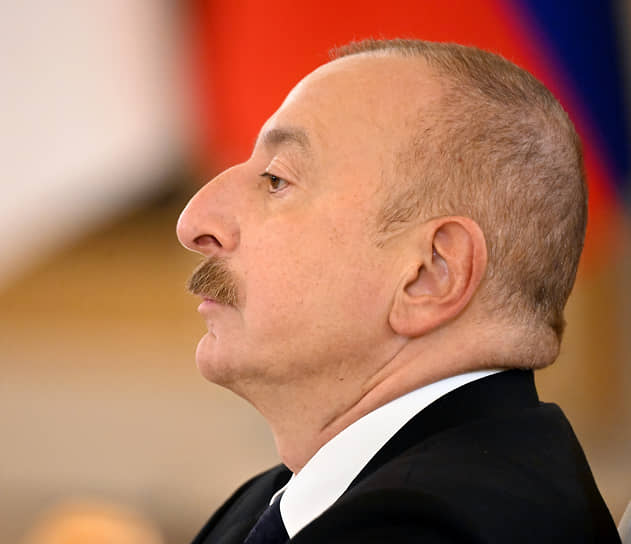 Алиев обвинил Францию в поддержке «армянского сепаратизма» в Карабахе –  Коммерсантъ