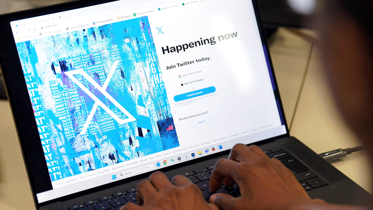Twitter сменил логотип на X – Коммерсантъ