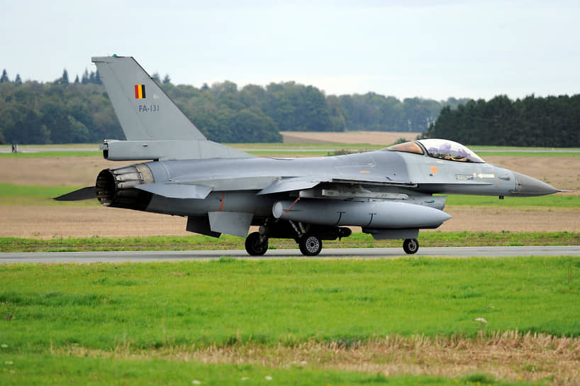 Бельгийские самолеты F-16