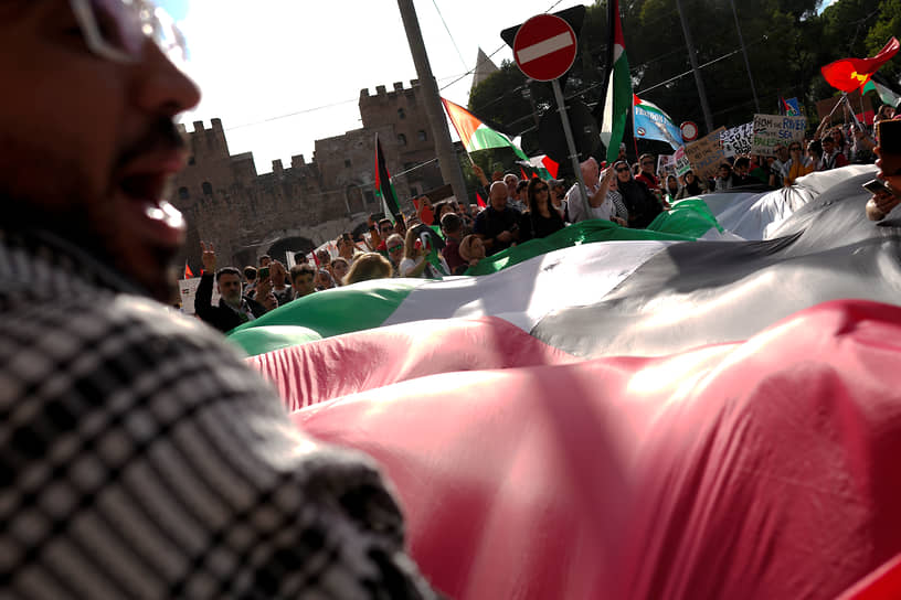 Акция в поддержку палестинцев в Риме