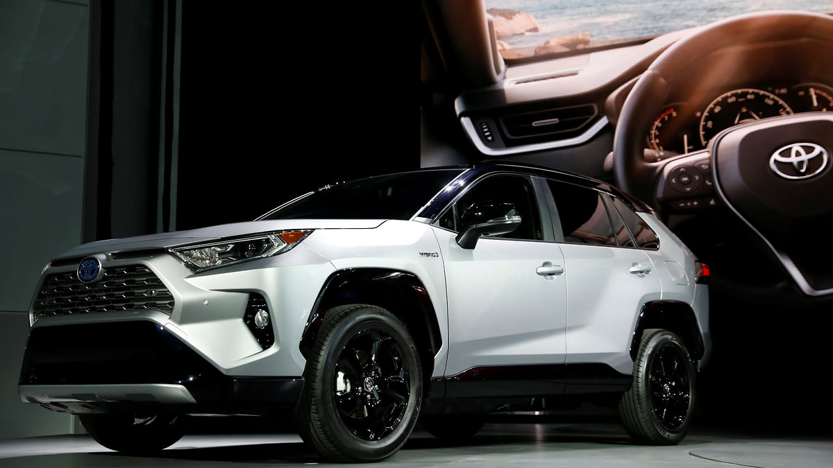 Toyota отзывает в США 1,8 млн автомобилей RAV4 – Коммерсантъ