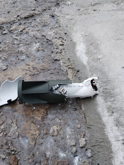 В Курской области дрон сбросил на маслодельный комбинат три кассетных боеприпаса