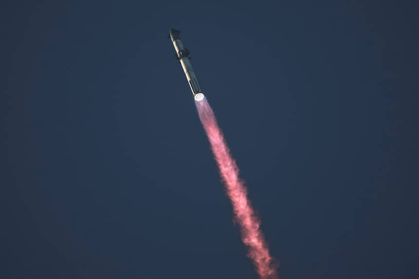 Полет ракеты Starship компании SpaceX