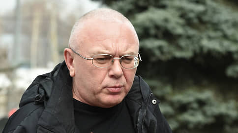 Журналист Павел Лобков сообщил, что его избили в районе Патриарших прудов