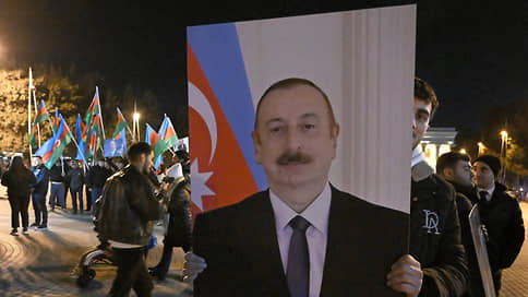 Exit poll отдал победу Алиеву на выборах президента Азербайджана с результатом 93,9%