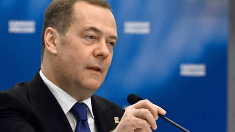 Медведев на встрече с чеченскими командирами: сейчас решается судьба России