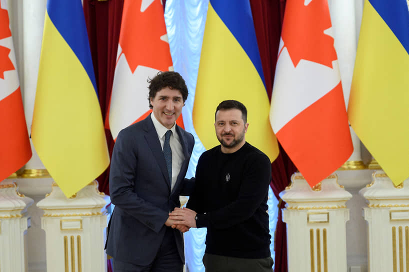 Премьер-министр Канады Джастин Трюдо (слева) и президент Украины Владимир Зеленский