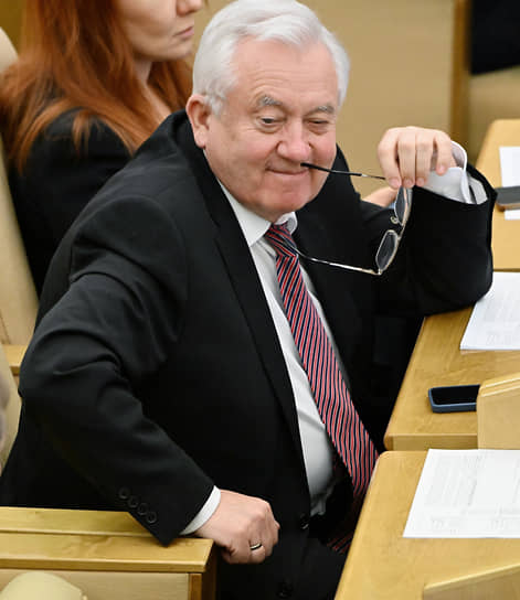 Член комитета Госдумы по контролю Леонид Ивлев