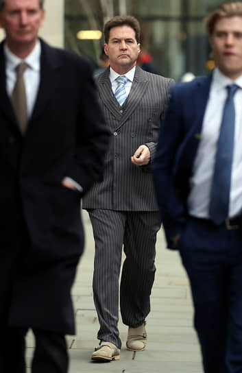 Крейг Райт прибывает в суд на слушания в Лондоне