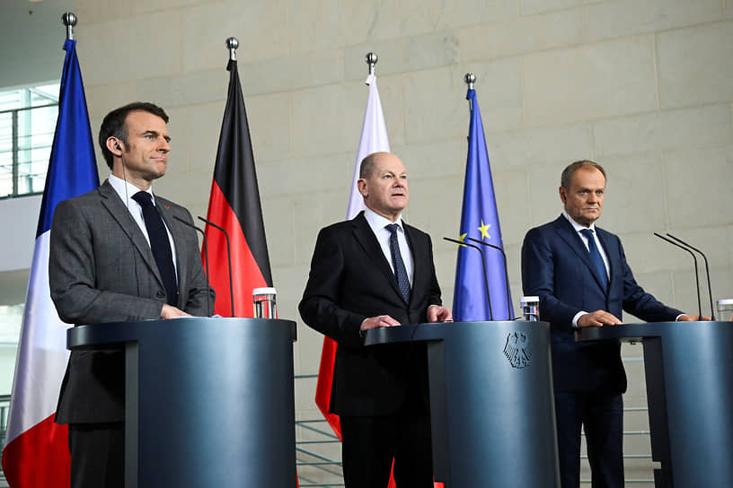 Слева направо: президент Франции Эмманюэль Макрон, канцлер Германии Олаф Шольц и премьер Польши Дональд Туск