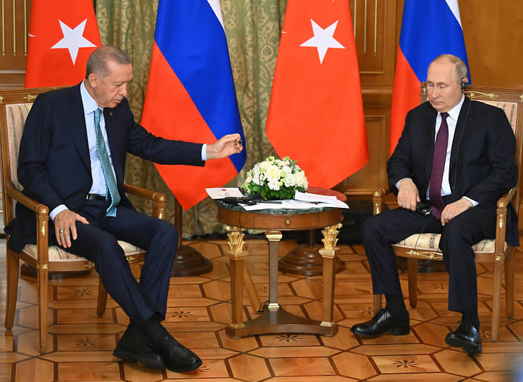 Реджеп Тайип Эрдоган (слева) и Владимир Путин в 2023 году