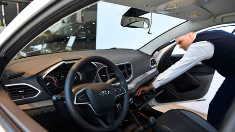 «АвтоВАЗ» попросил вернуть легковые авто и LCV в программу льготного лизинга