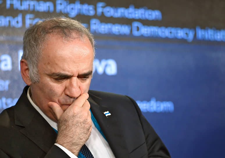 Garry Kasparov (riconosciuto come agente straniero)