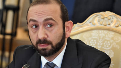МИД Армении заявил о работе с Россией над решением проблем в отношениях
