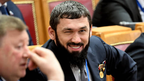 Магомед Даудов досрочно сложил полномочия председателя парламента Чечни