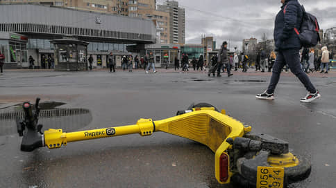Полиция изъяла с улиц Петербурга неправильно припаркованные самокаты