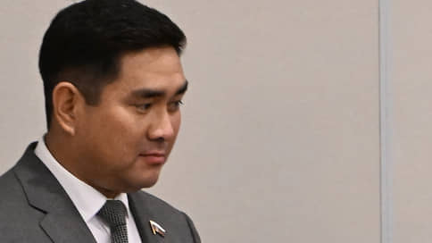 В Госдуму внесли проект о досрочном прекращении полномочий депутата Сарыглара