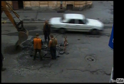 Фильм &quot;Тише!&quot; (2003): Косаковский с кинокамерой в течение года простоял у окна своей петербургской квартиры