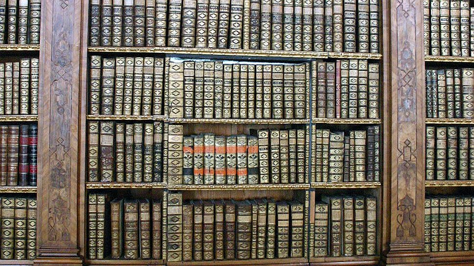 Монастырская библиотека славилась во всем христианском мире уже в начале прошлого тысячелетия 
