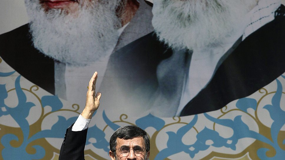 До отставки президента Ирана Ахмадинежада осталось всего два месяца
