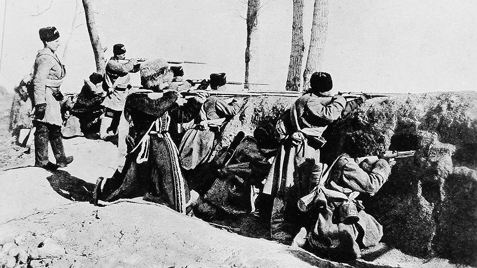 Сражение под Сандепу. Во время этой двухдневной битвы русские войска потеряли 12 тысяч солдат убитыми и ранеными, японцы — 9 тысяч 
