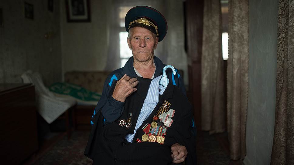 Ветеран войны Алексей Дмитриевич Белов живет в городе, названном в честь его ученика 
