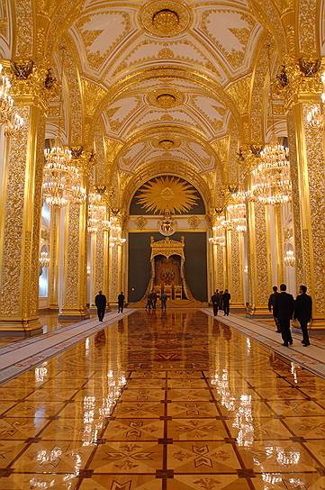 Андреевский зал Большого Кремлевского дворца — один из удачных примеров кремлевской реставрации. Для воссоздания монастырей понадобится куда больше усилий 
