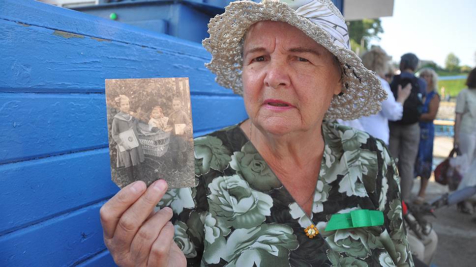 Мологжане хранят фотографии, на которых запечатлены их предки, жившие в утопленном городе 
