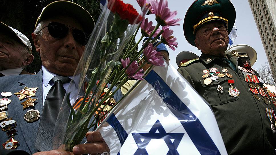 Ветераны Красной армии с израильским флагом — особая гордость страны