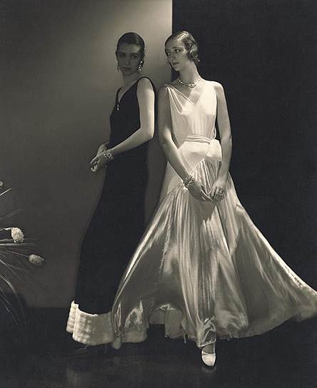 Марион Морхаус и неизвестная модель в платьях Vionnet. 1930 год