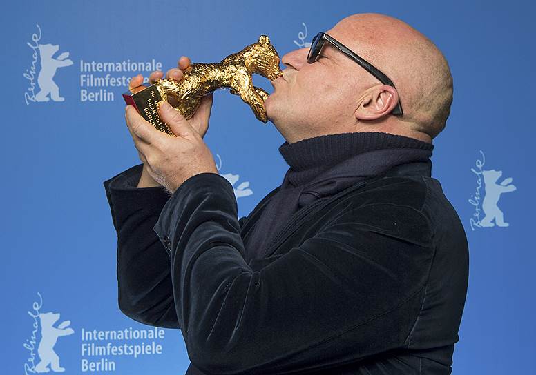 &quot;Огонь в море&quot; Джанфранко Рози (на фото) воспламенил жюри Берлинского фестиваля