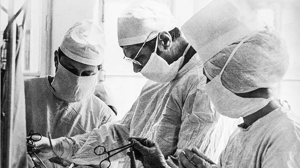 Нейрохирургическая операция в краснодарской больнице (архив ККБ N 1) 
