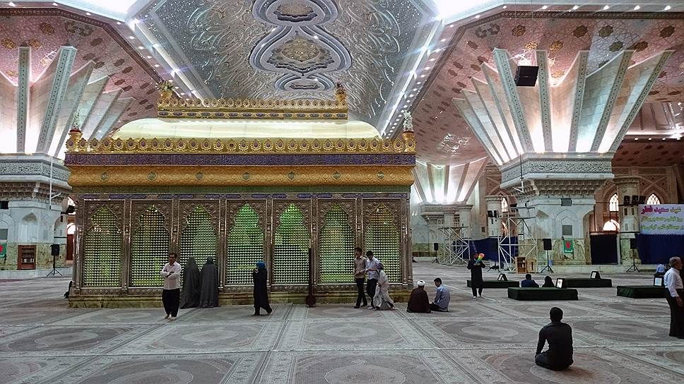 Культовые места и современная архитектура в Иране не противоречат друг другу 
