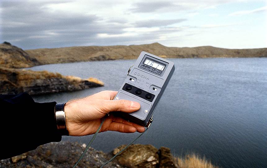 Атомное озеро образовалось после взрыва в 1965 году. Уровень радиации здесь до сих пор превышает норму