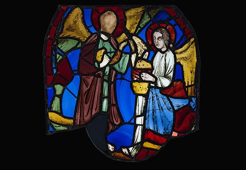 Витраж &quot;Два ангела с чашей&quot; (до 1248) -- иллюстрация к книге Апокалипсиса 
