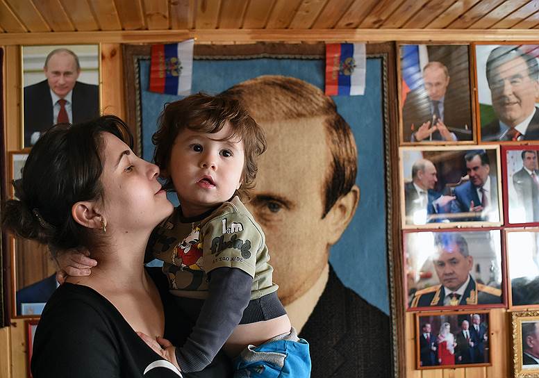 Путин Джахонгирович взрослеет под пристальным взглядом президента 