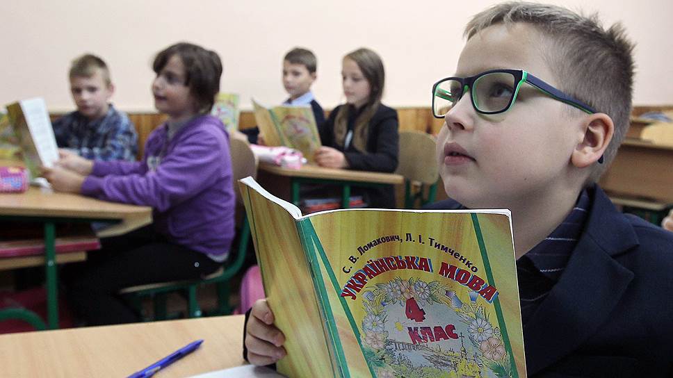 Новый закон об образовании — лишь один из серии правовых актов, по которым можно представить облик будущих поколений украинцев 
