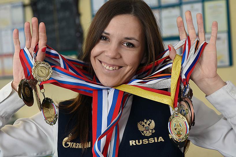 Екатерина Лепинская стала мастером спорта в 2011 году. Тогда она показала себя одной из самых сильных российских юниоров – выиграла несколько крупных соревнований. Вершина ее карьеры — победа в турнире Prince Open 2014 года (приравнивается к чемпионату мира и предполагает солидные призовые)
