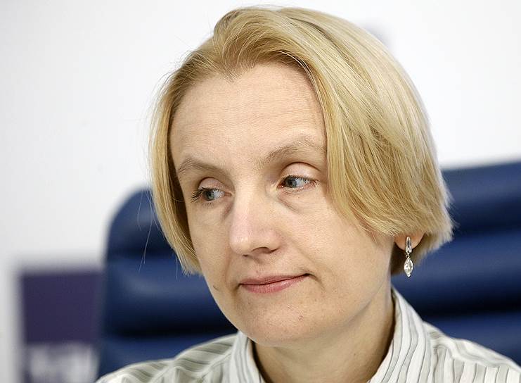 Экономист Елена Гришина 
