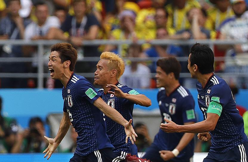В группе H громким событием стала волевая победа японцев в игре со сборной Колумбии. Счет 2:1