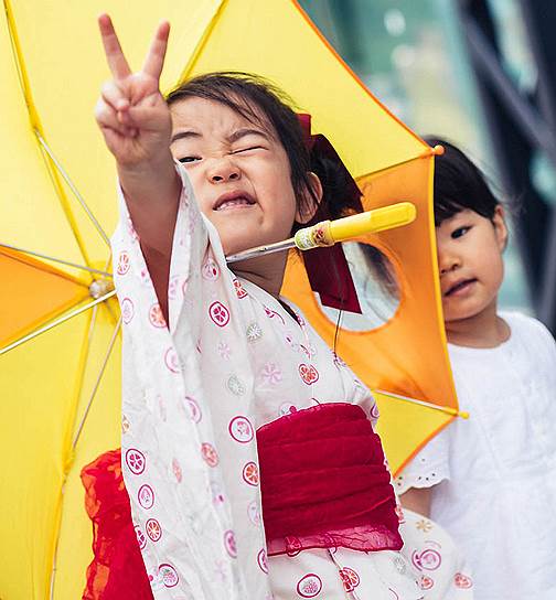 На японском фестивале возрастных ограничений нет