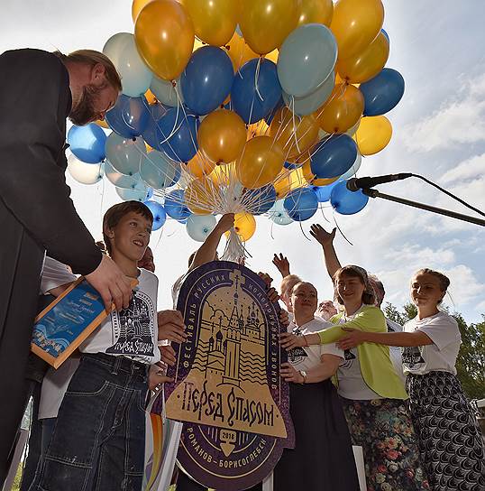 В Тутаеве дорожат уникальным производством, поэтому городская администрация уже два года проводит фестиваль колокольного звона. Для такого события предпочитают использовать старинное имя города — Романов-Борисоглебск
