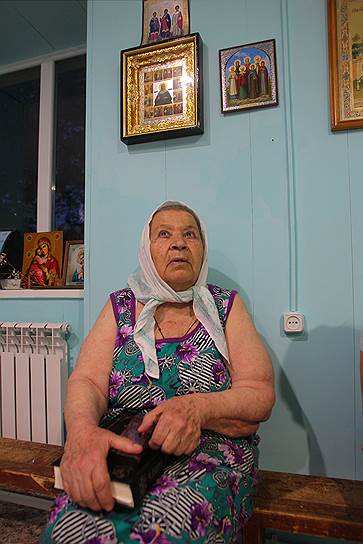 Беженка из Донецкой области Елена Тимофеева. Она 30 лет проработала в России. По-прежнему ждет пенсию