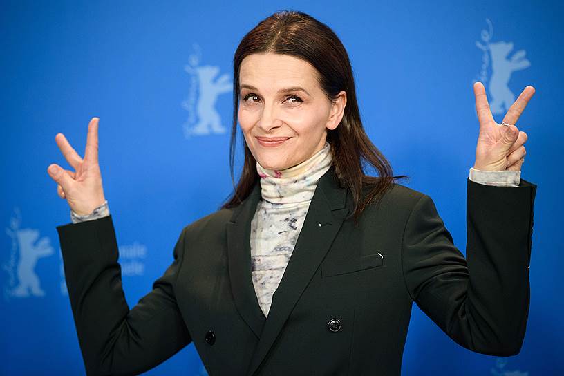 Жюльетт Бинош на церемонии открытия Берлинского кинофестиваля