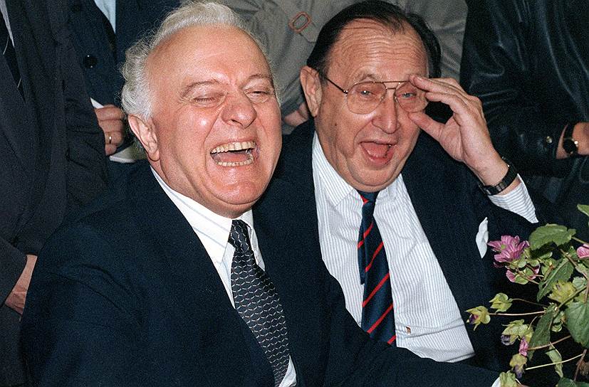 Эдуард Шеварднадзе и Ганс-Дитрих Геншер: министры иностранных дел СССР и ФРГ договорились обо всем. Только радость была недолгой
