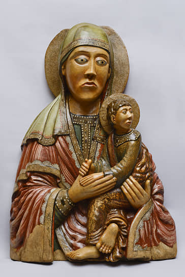 Резная икона «Богоматерь Страстная». Конец XVII века